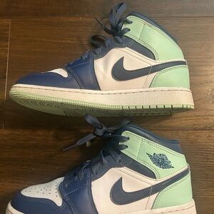 Jordan Kids' Blue and Mint Sneakers